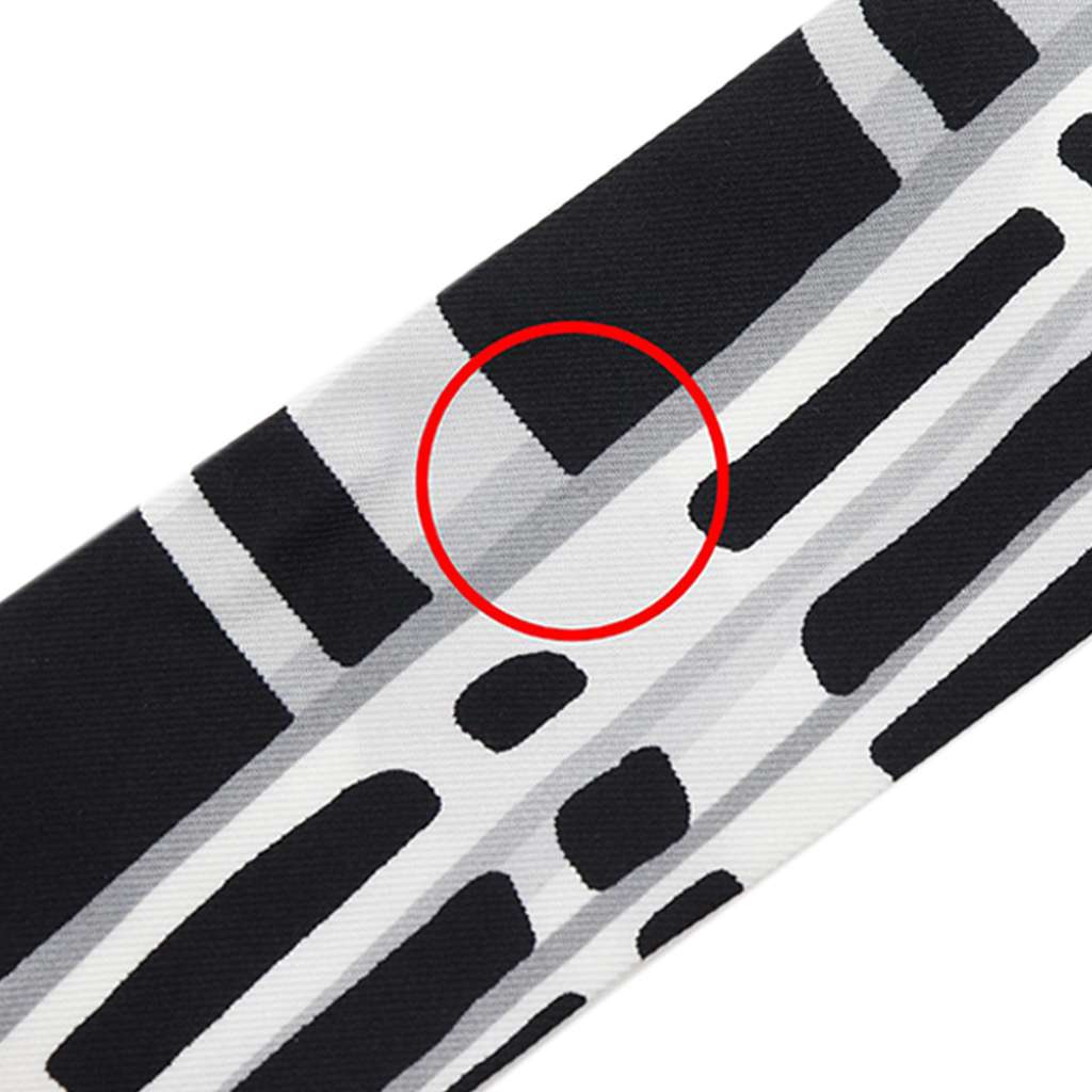 Louis Vuitton Printed Bandeau Silk Scarf - 4