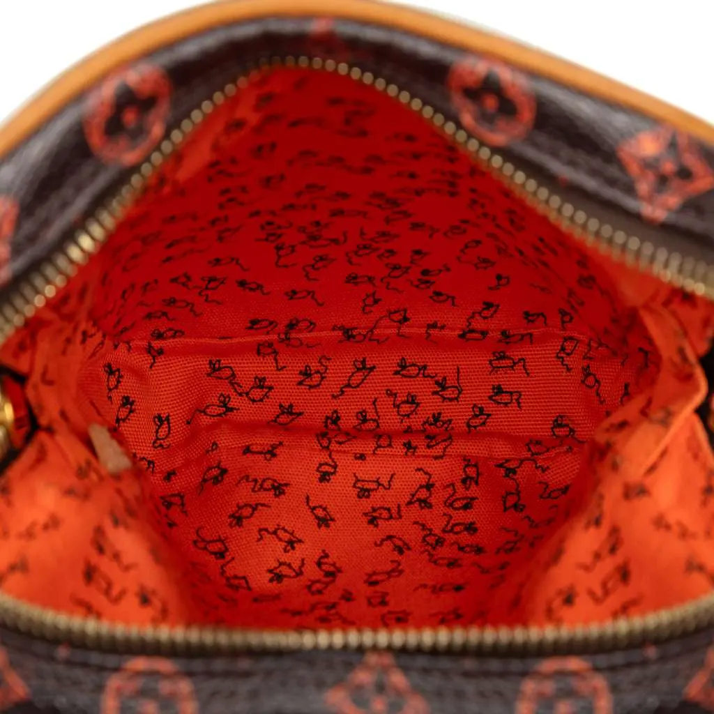 Louis Vuitton Grace Coddington Catogram Paname Black Very good - Model View