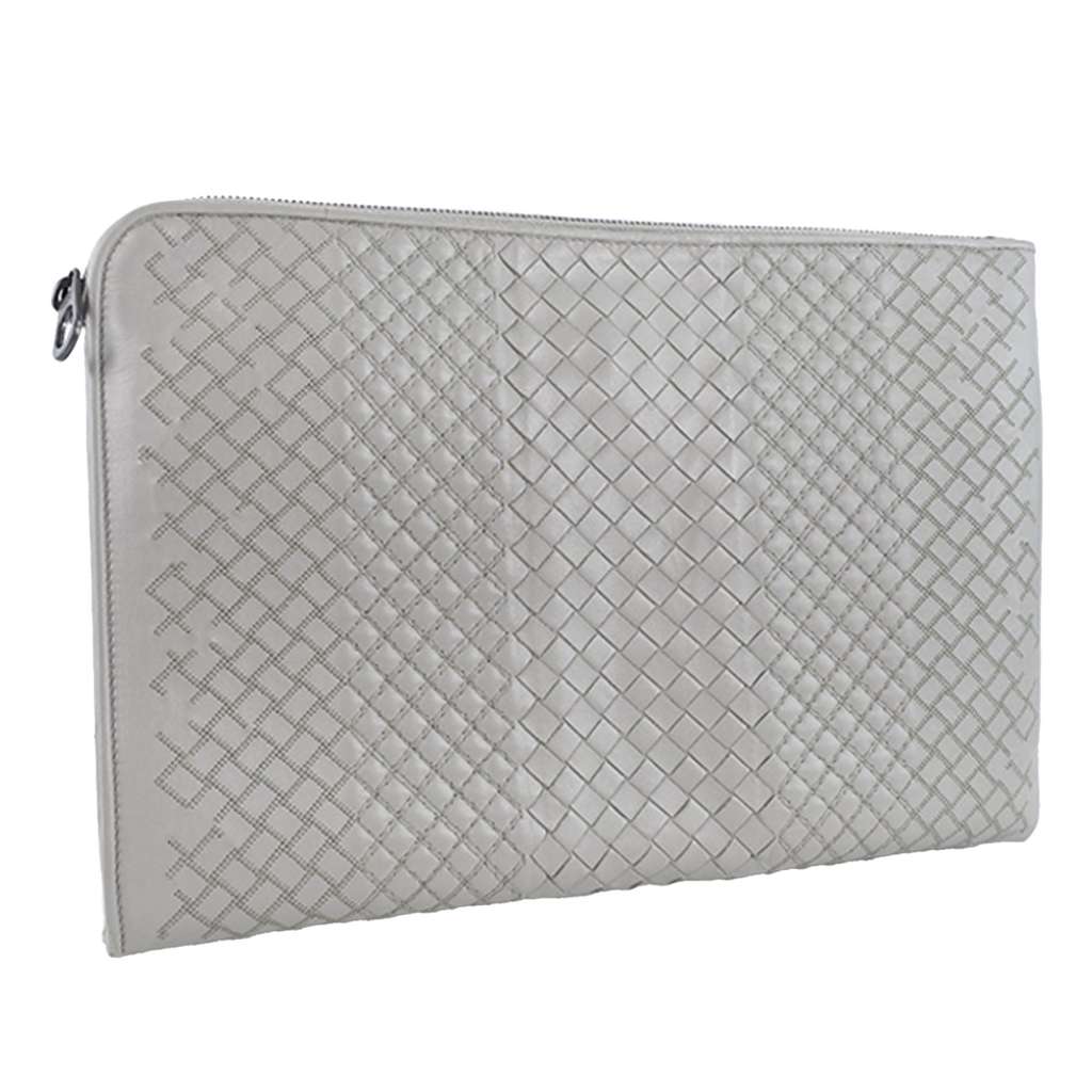 Bottega Veneta Nappa Intrecciato Clutch - 2