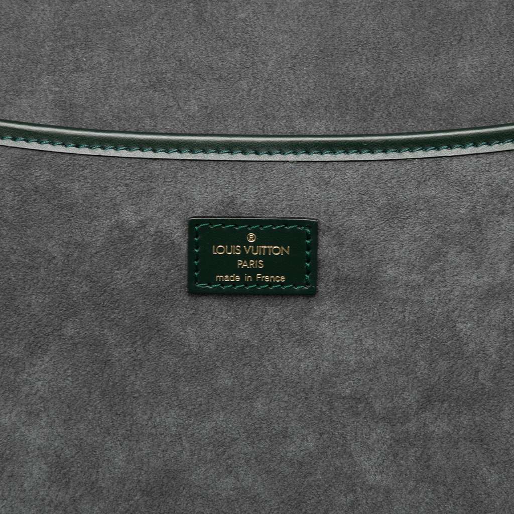 Louis Vuitton Taiga Helanga 1 Poche - 5