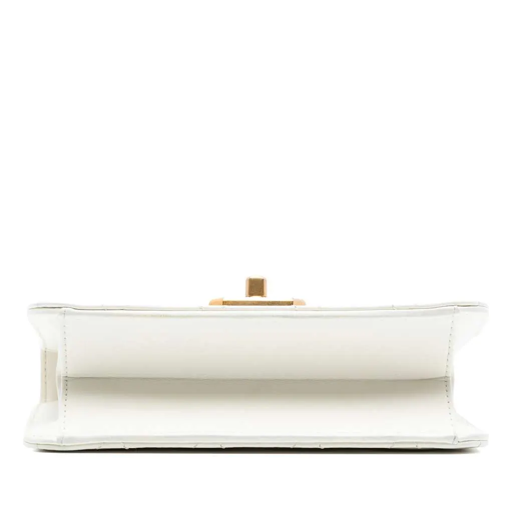 Chanel Quilted Lambskin Crystal Geometric CC Frame Flap White Leather Very good - Inside View