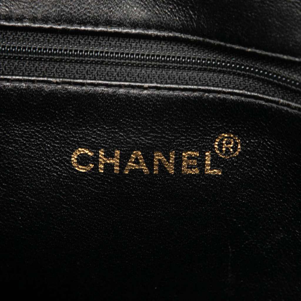 Chanel Caviar Medallion Tote - 5