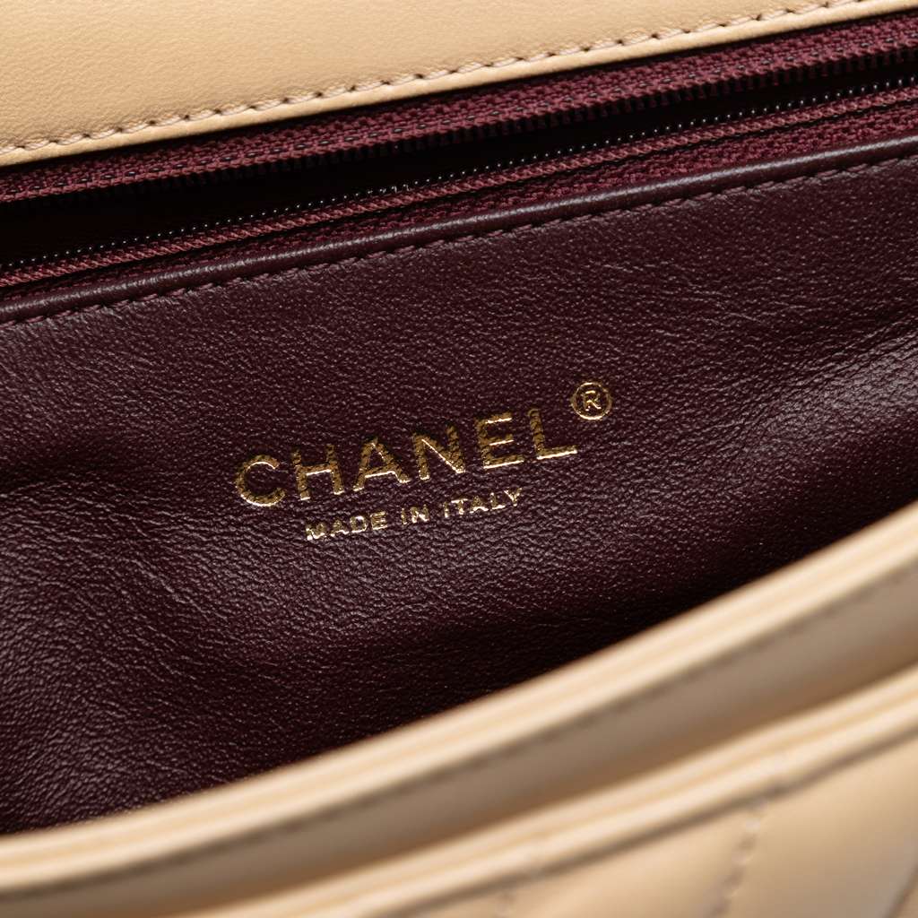 Chanel Jumbo Classic Chevron Lambskin Single Flap - 5