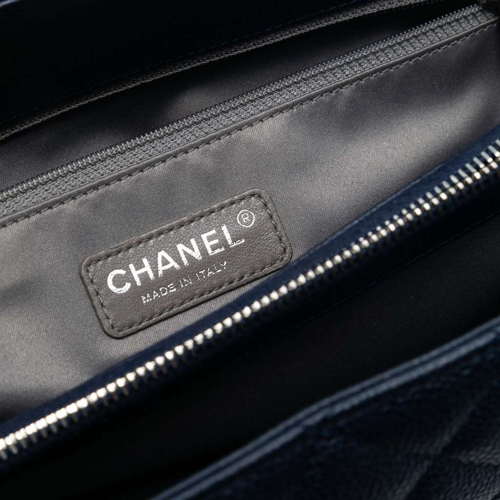 Chanel Caviar Grand Shopping Tote - 5