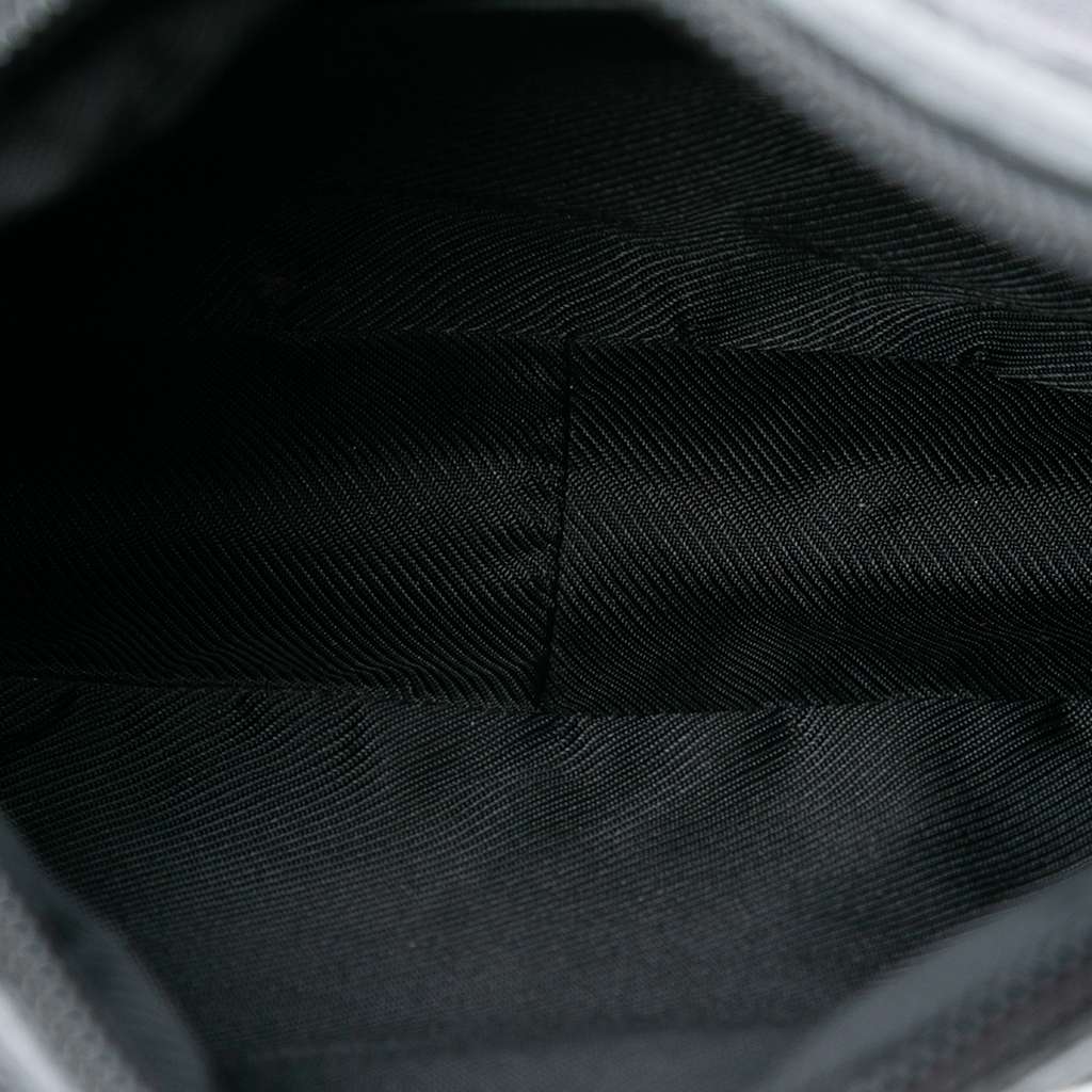 Gucci GG Canvas Shoulder Bag - 4