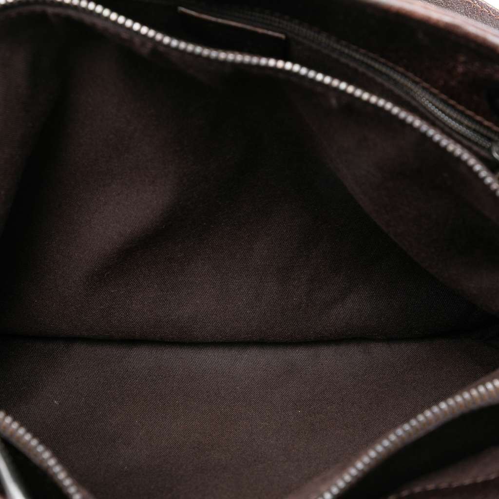 Gucci Medium GG Canvas Eclipse Tote - 4