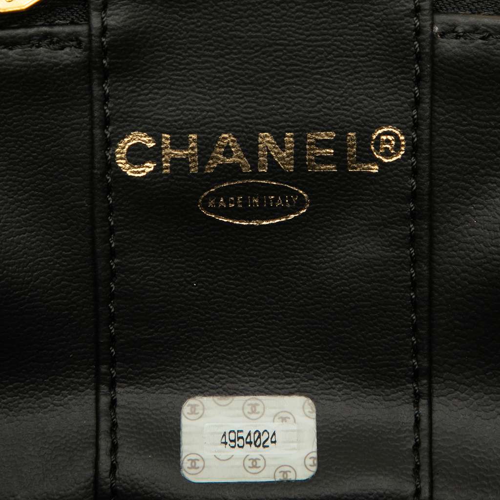 Chanel CC Caviar Vanity Bag - 5