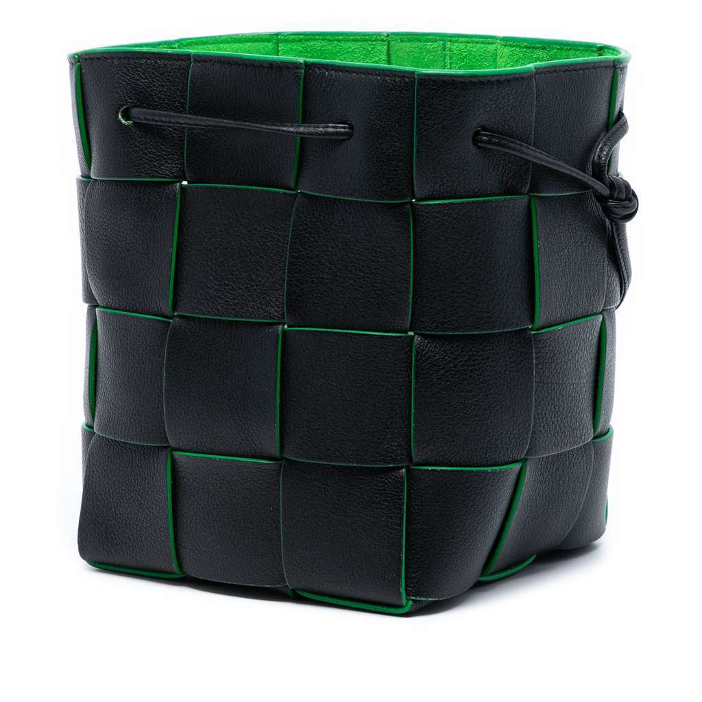 Bottega Veneta Small Nappa Maxi Intrecciato Cassette Bucket Bag - 2