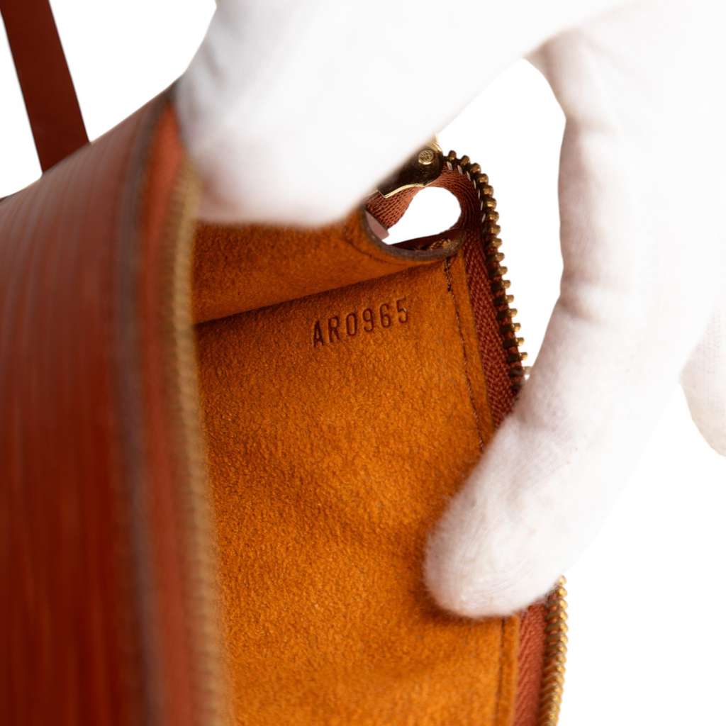 Louis Vuitton Epi Pochette Accessoires - 5