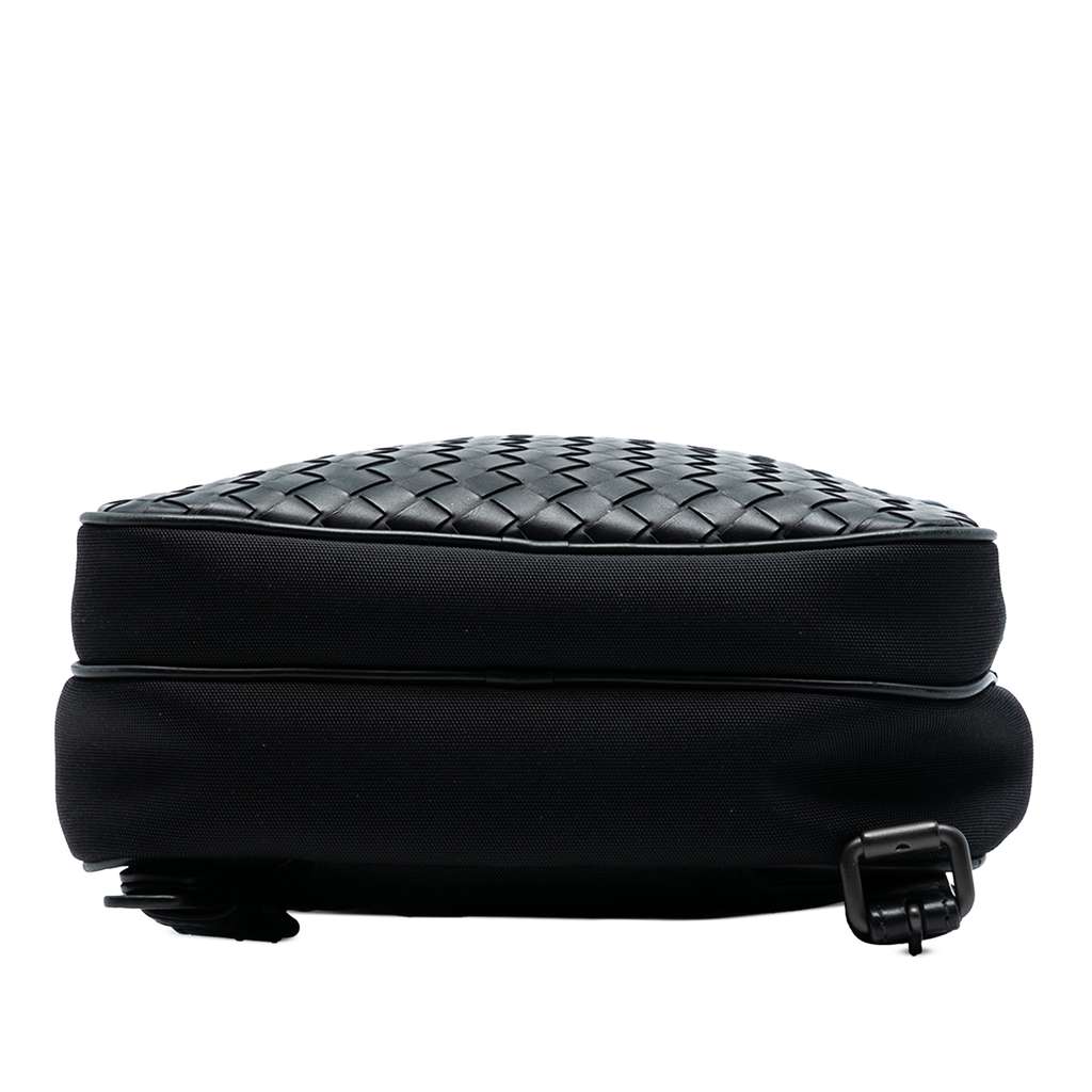 Bottega Veneta Intrecciato Canvas and Leather Sling Bag - 3