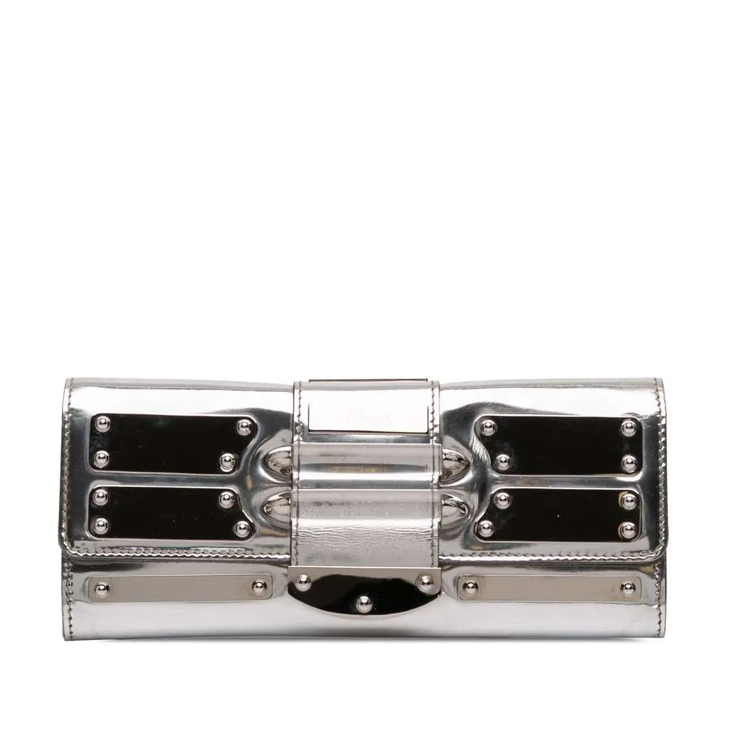 Gucci Patent Leather Mirror Clutch Silver Leather Very good - Front View