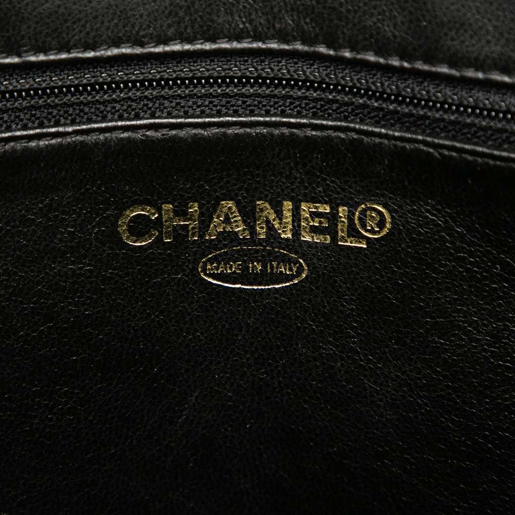 Chanel Caviar Medallion Tote - 5