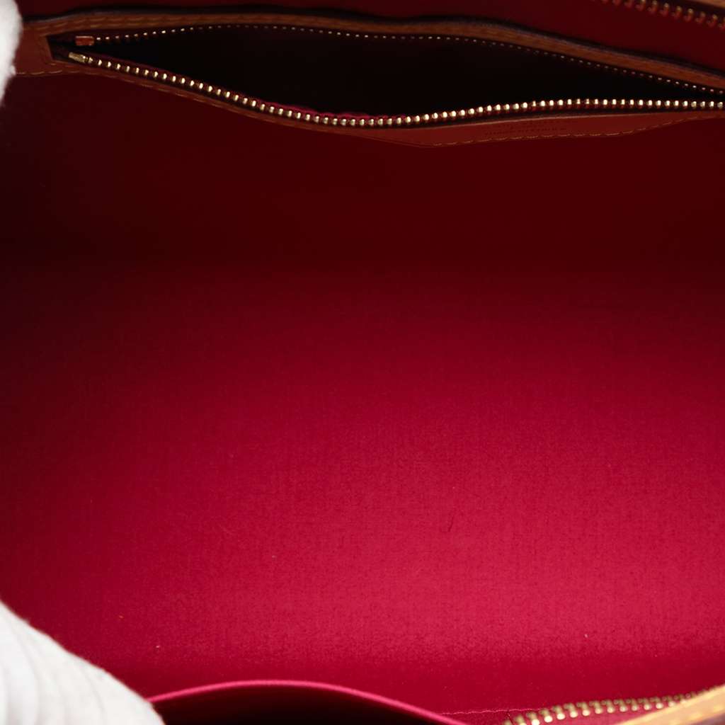 Louis Vuitton Monogram Vernis Brea MM - 4