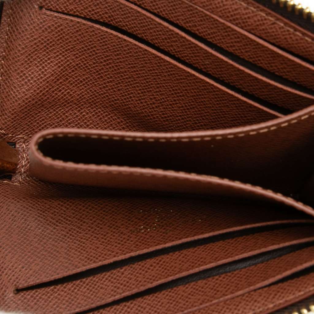 Louis Vuitton Monogram Noa Compact Wallet - 4