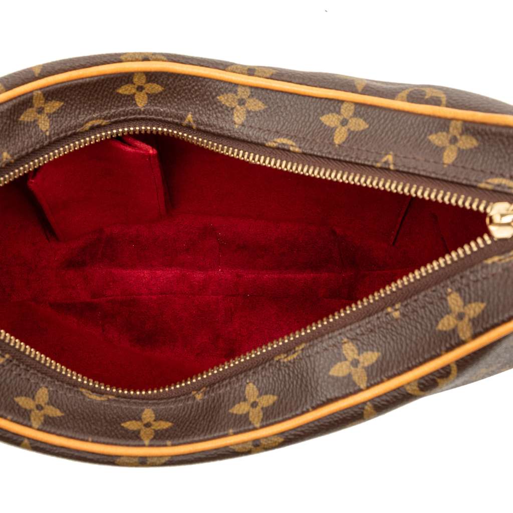 Louis Vuitton Monogram Croissant MM - 4