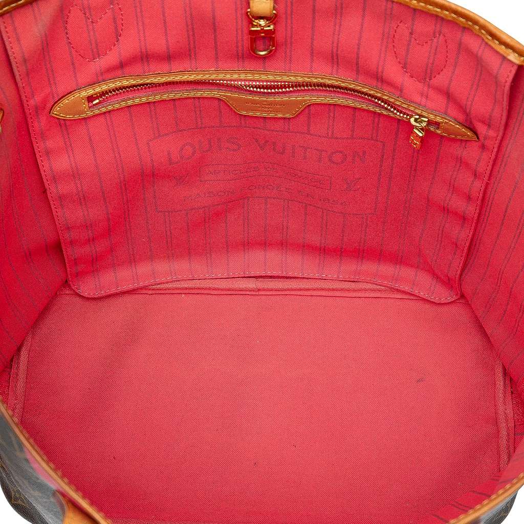 Louis Vuitton Monogram V Neverfull MM - 4