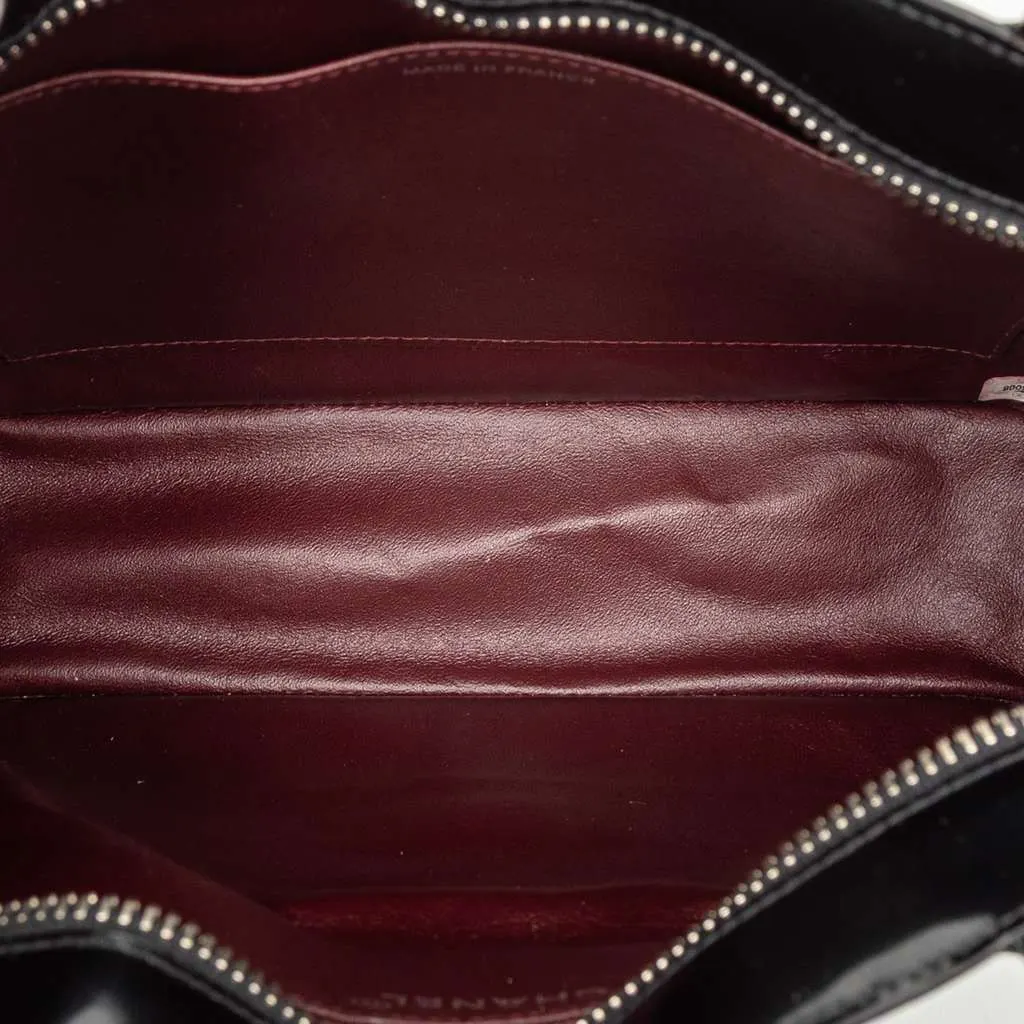 Chanel CC Patent Tote Black Leather Good - Model View