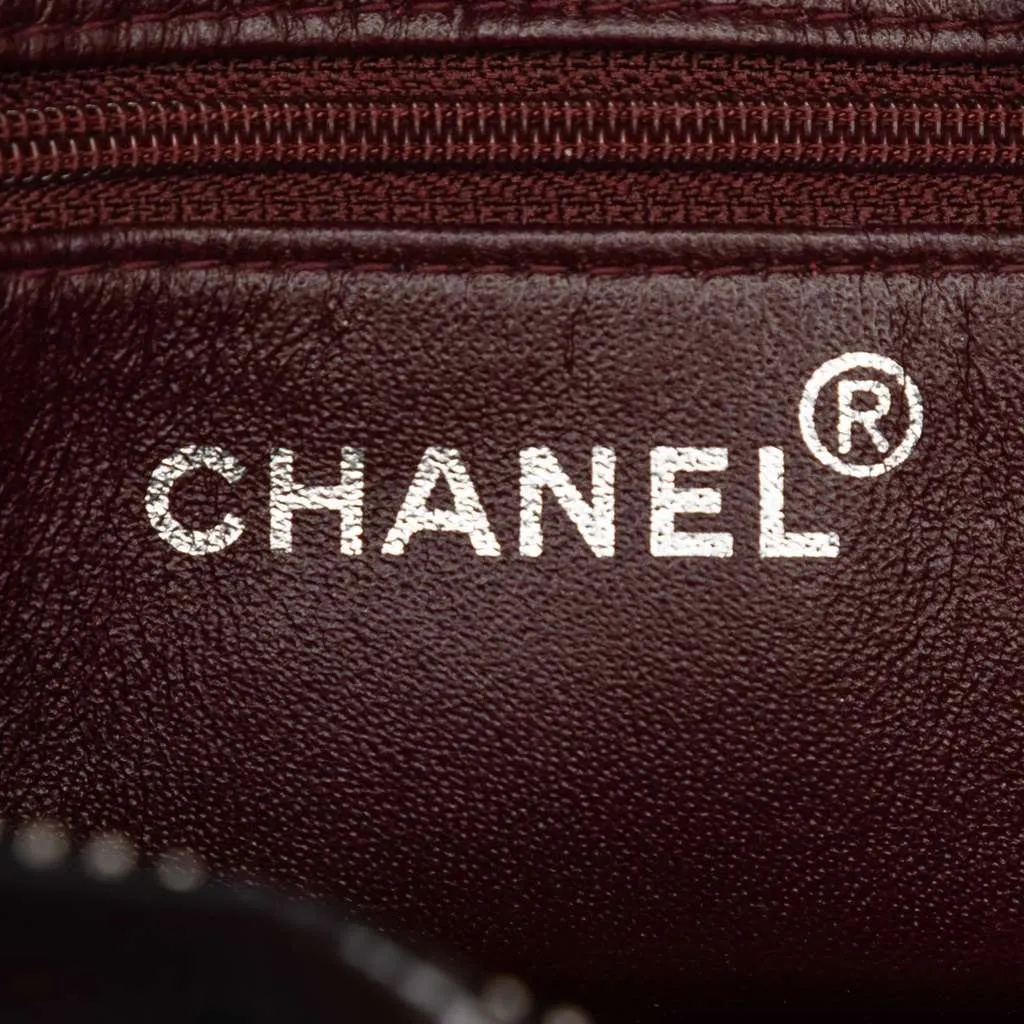 Chanel CC Patent Tote Black Leather Good - Box View