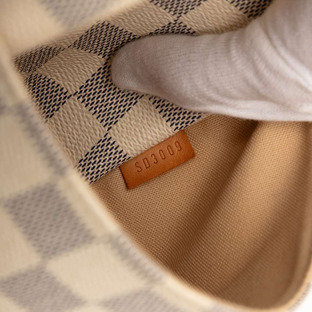 Louis Vuitton Damier Azur Totally PM - 5