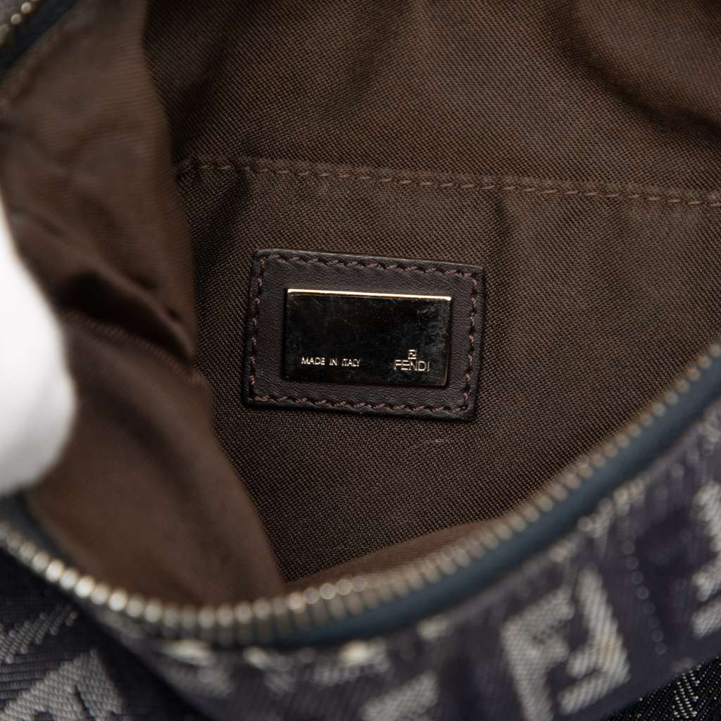 Fendi Zucchino Denim Oyster Shoulder Bag Blue Denim Good condition - Box View