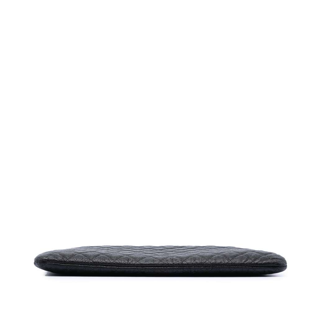 Chanel Large Quilted Caviar Boy O Case Clutch Black Leather Good condition - Inside View