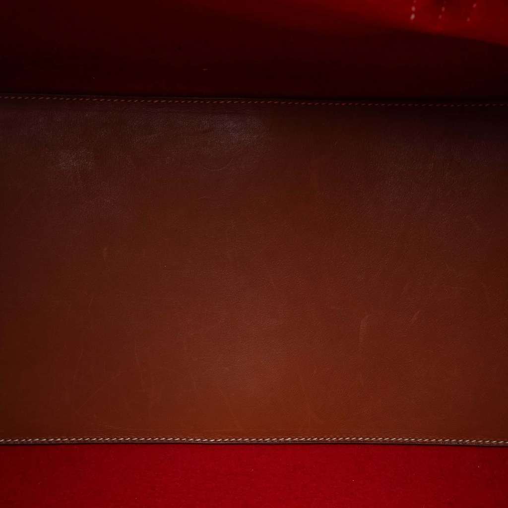 Hermès Felt and Barenia Feu2Dou Red Wool Good condition - Model View