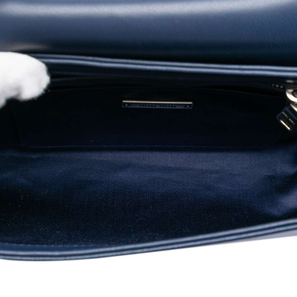 Miu Miu Matelasse Nappa Club Shoulder Bag Blue Leather Very good condition - Model View