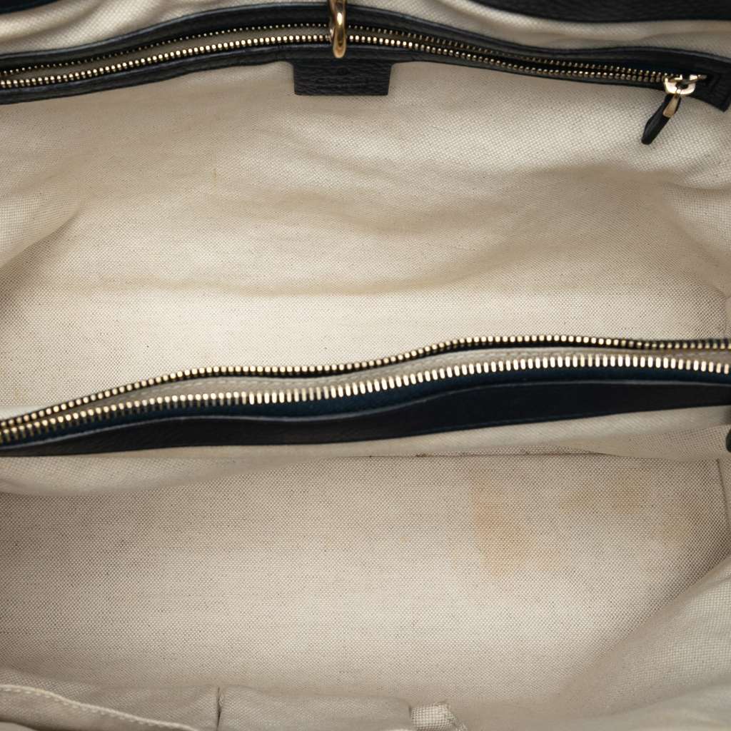 Gucci Medium Leather Bella Tote Blue Leather Good condition - Model View