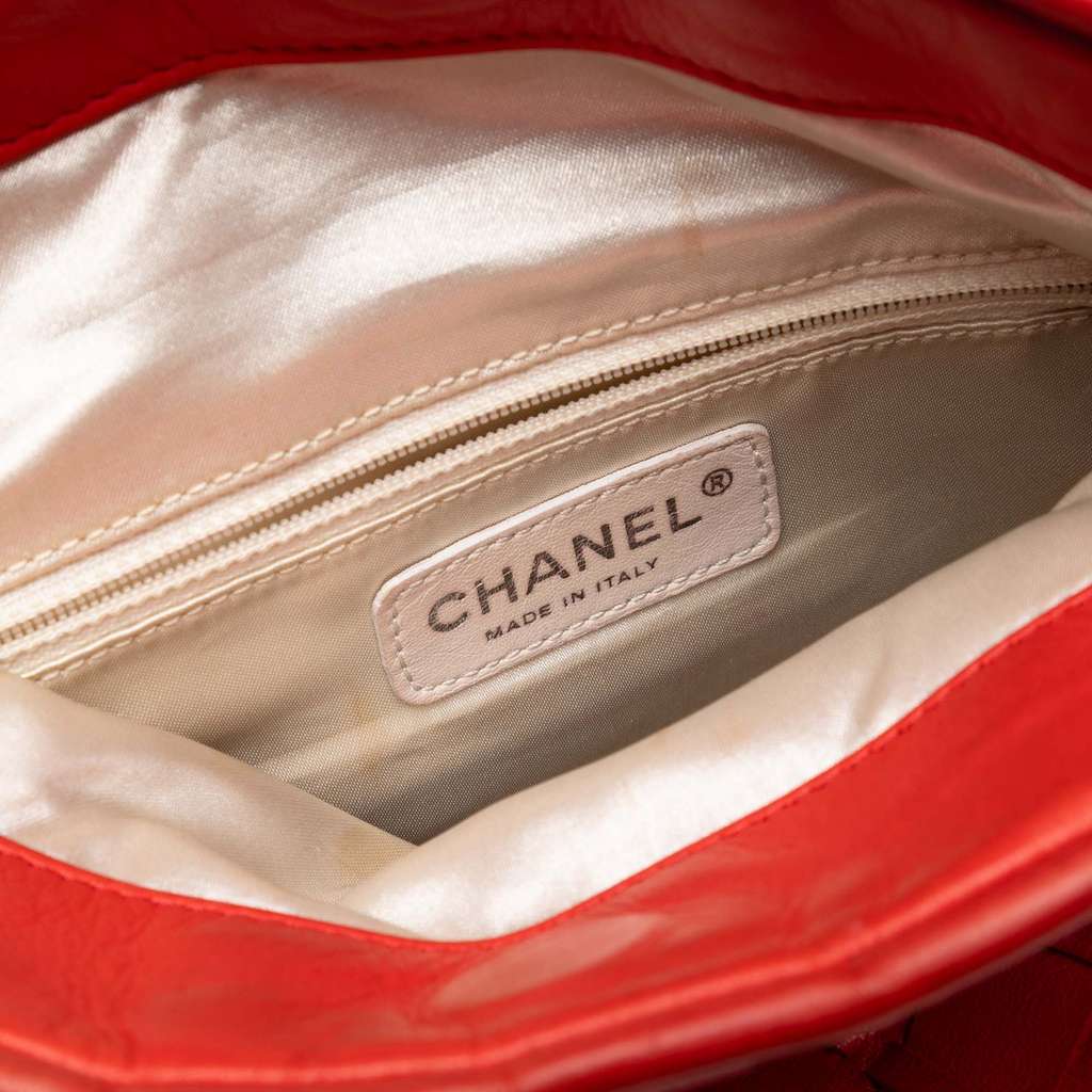 Chanel Medium Lambskin Sombrero Ultimate Soft Hobo Bag Orange Leather Good condition - Box View