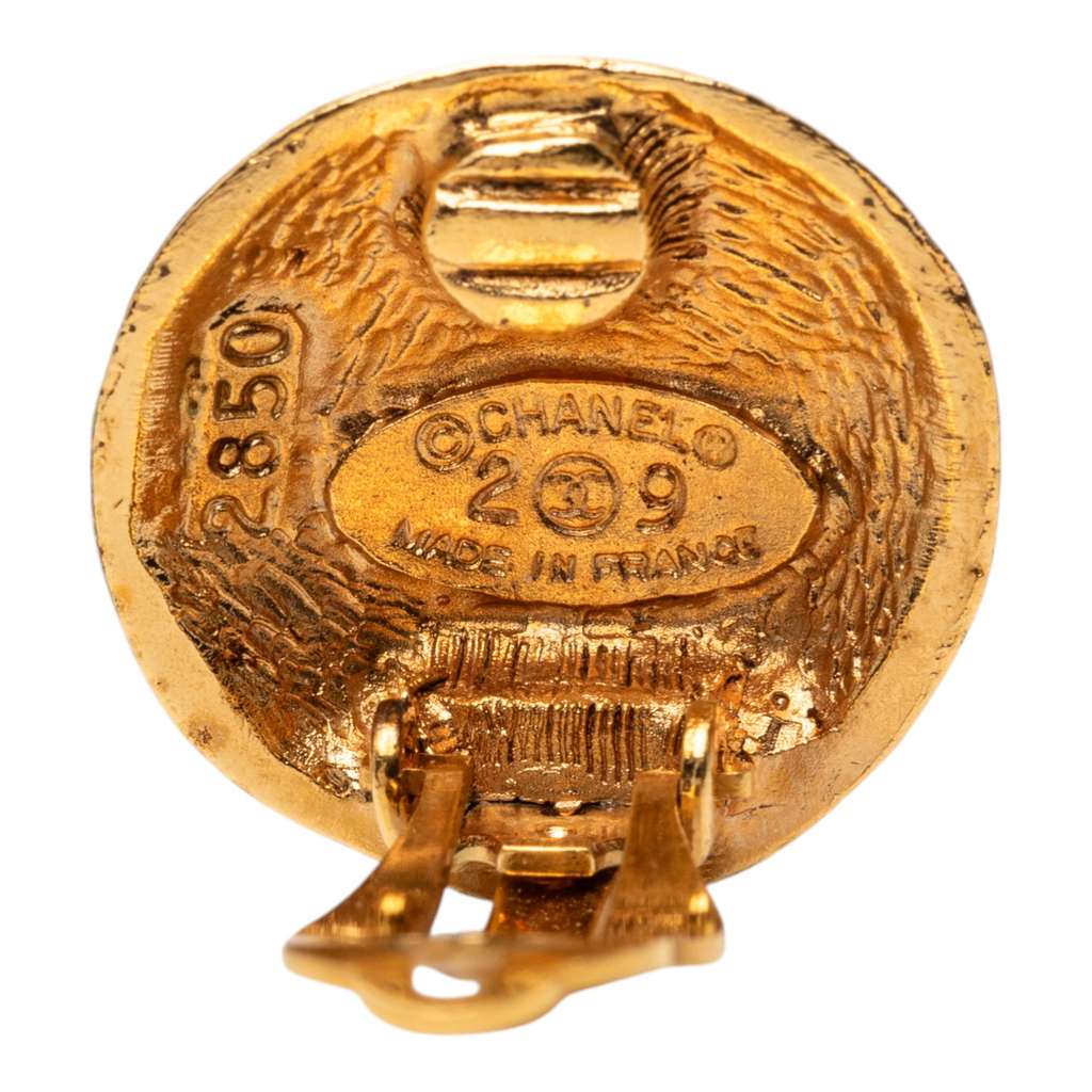 Chanel CC Gold Plated Round Clip On Earrings Gold Metal Good condition - Inside View