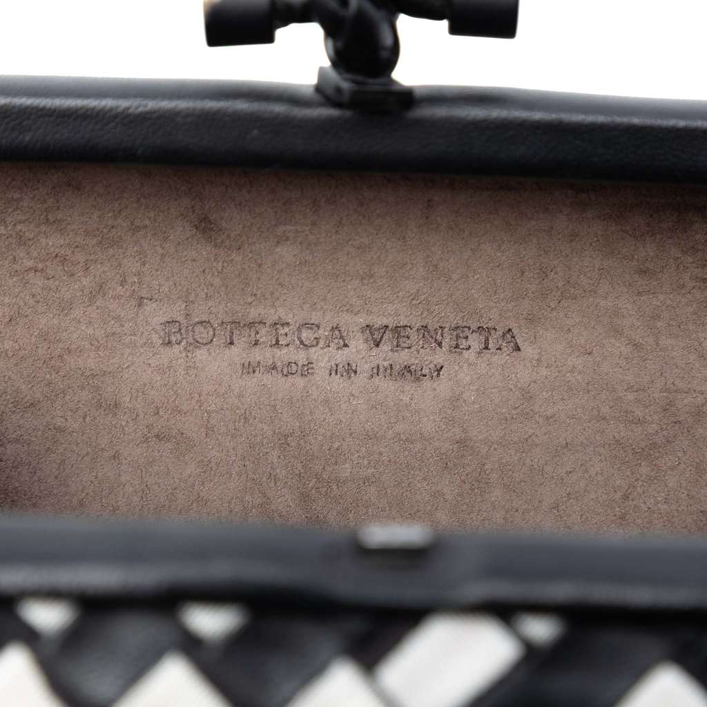 Bottega Veneta Canvas and :Leather Intrecciato Knot Clutch White Canvas Good condition - Box View