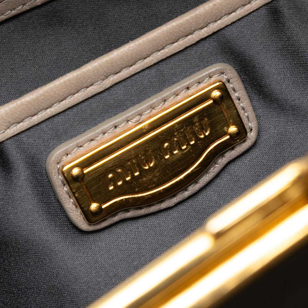 Miu Miu Matelasse Nappa Frame Tote Grey Leather Good condition - Box View