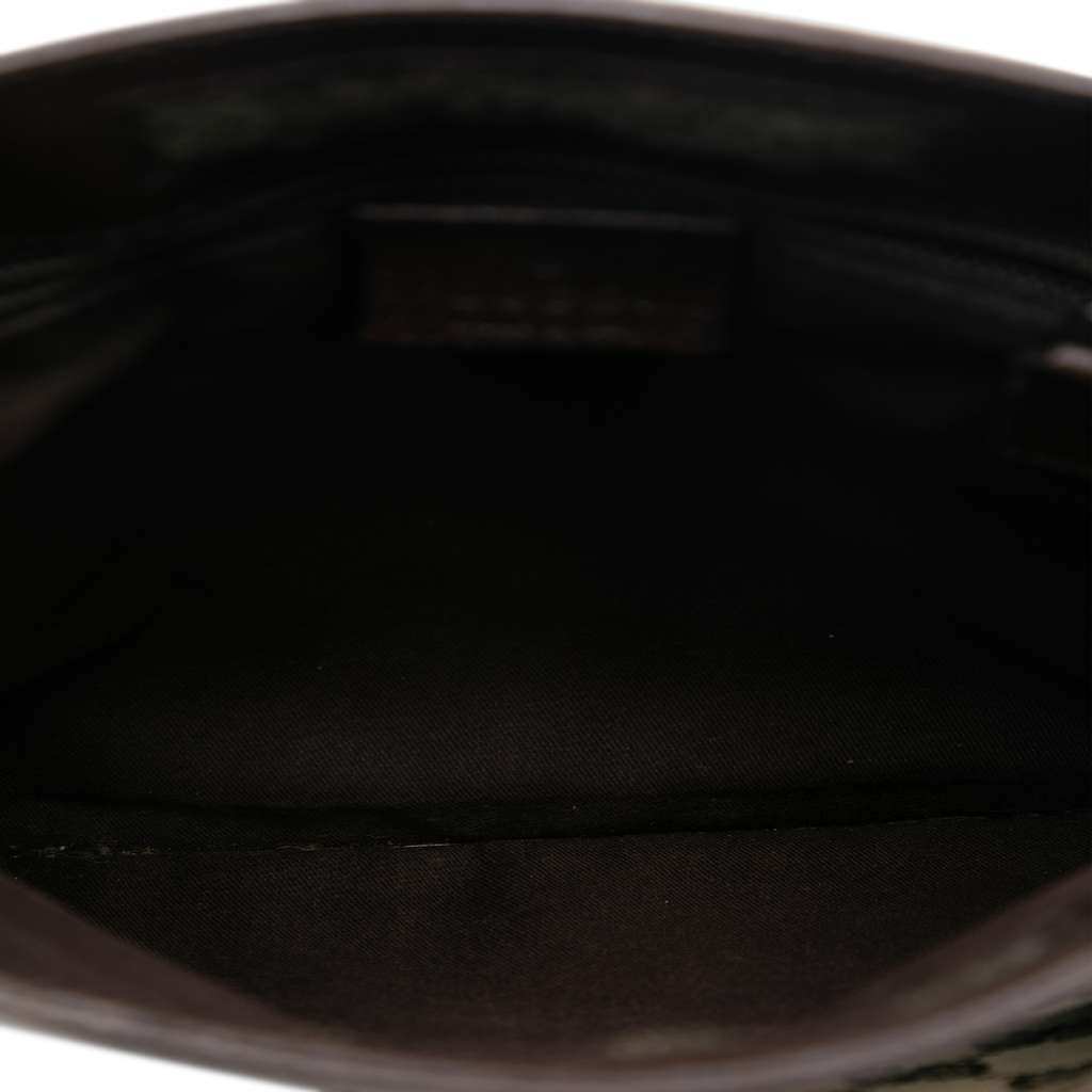 Gucci GG Canvas Web Crossbody Brown Canvas Good condition - Model View