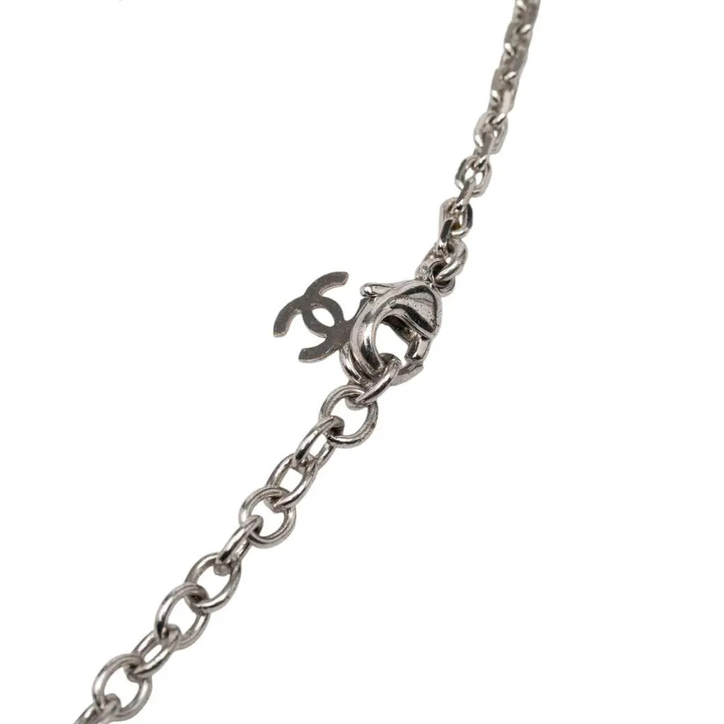 Chanel CC Silver Plated Resin Rhinestone Pendant Necklace Silver Metal Very good - Model View