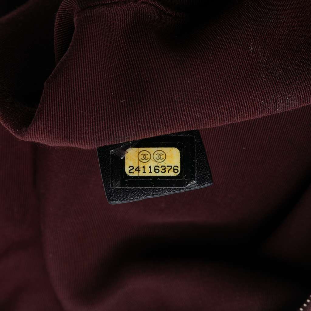 Chanel Medium CC Quilted Lambskin Flap Cosmetic Case Black Leather Good condition - Box View