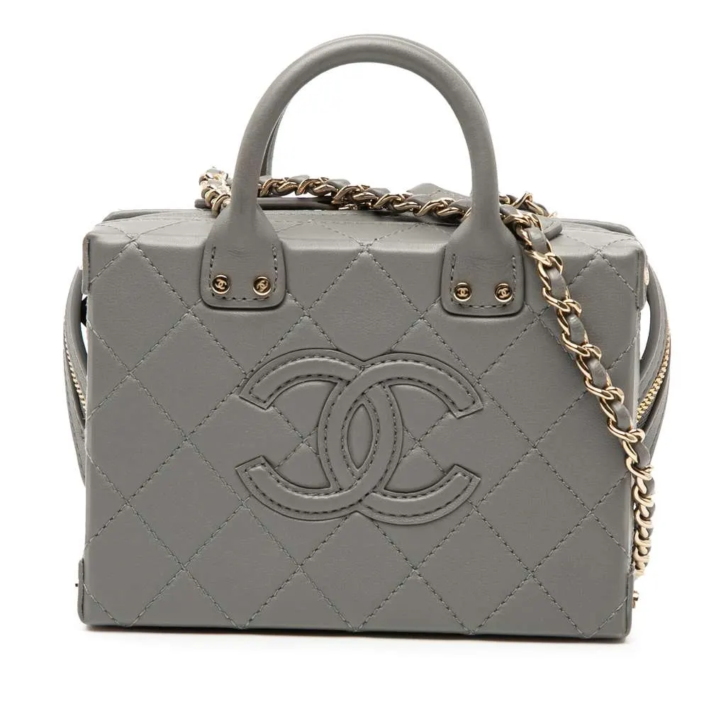Chanel Small CC Quilted Calfskin Top Handle Convertible Vanity Case Grey Leather Very good - Front View
