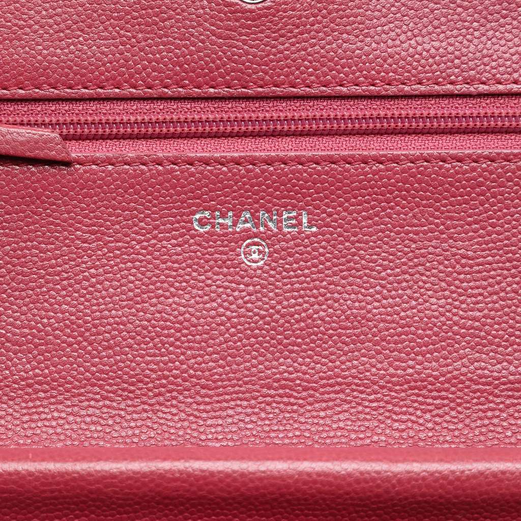 Chanel CC Caviar Sevruga Wallet On Chain Red Leather Good condition - Box View