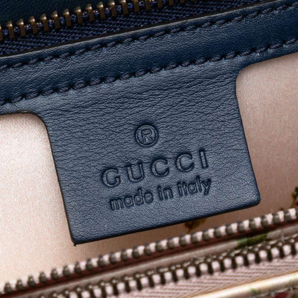 Gucci Small GG Marmont Matelasse Denim Pearly Satchel Blue Denim Good condition - Box View