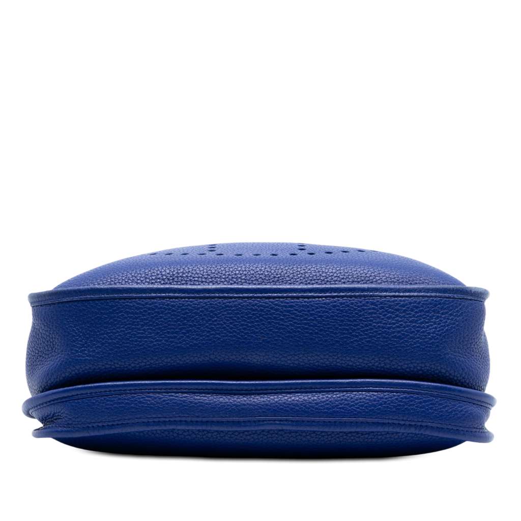 Hermès Clemence Evelyne III GM Blue Leather Good condition - Inside View