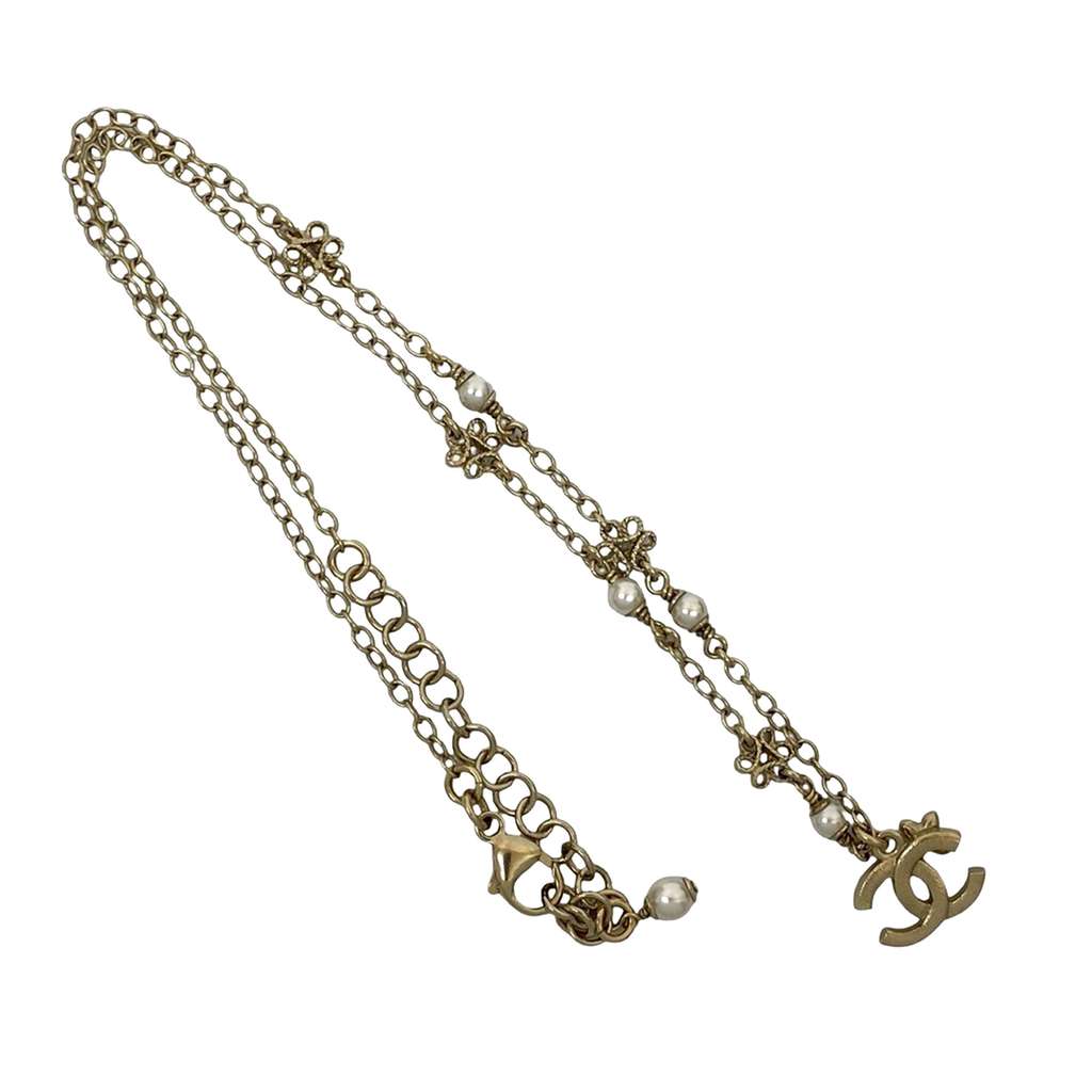 Chanel Gold Plated Faux Pearl CC Pendant Flower Station Necklace Gold Metal Good condition - Back View