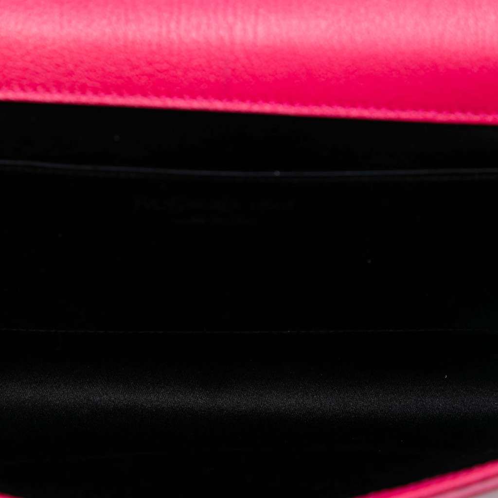 Saint Laurent Large Leather Monogram Belle De Jour Clutch Pink Leather Good condition - Model View