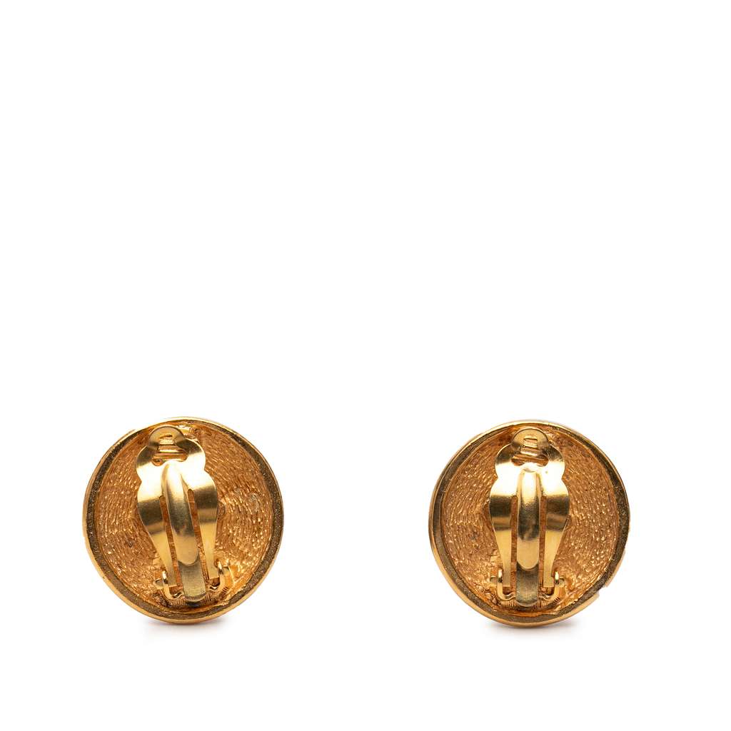 Chanel CC Gold Plated Quilted Round Clip On Earrings Gold Metal Good condition - Back View