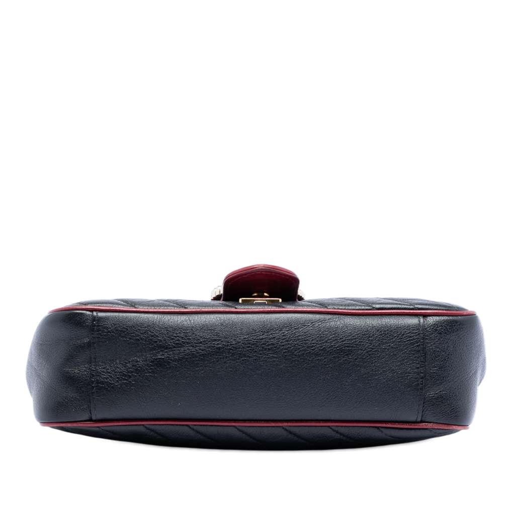 Gucci Medium GG Marmont Matelasse Diagonal Leather Torchon Shoulder Bag Black Leather Good condition - Inside View