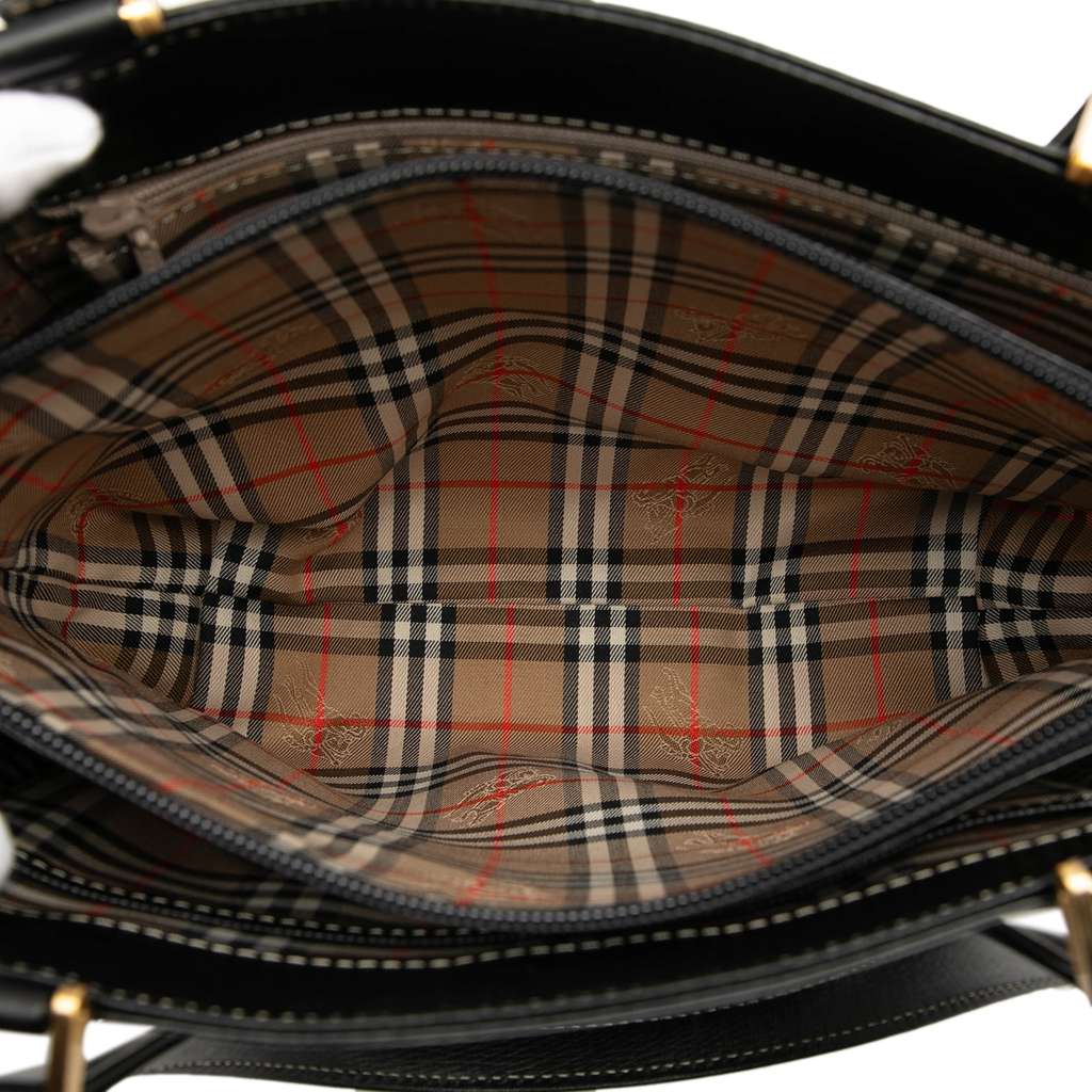 Burberry Leather Tote Black Leather Good condition - Model View