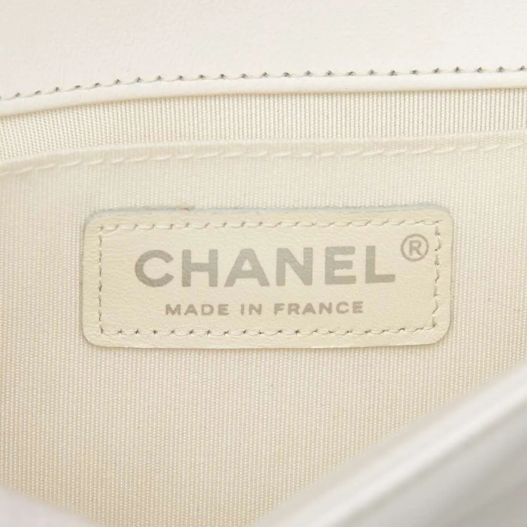 Chanel Old Medium Chevron Lambskin and Iridescent PVC Boy Flap White Leather Very good - Box View