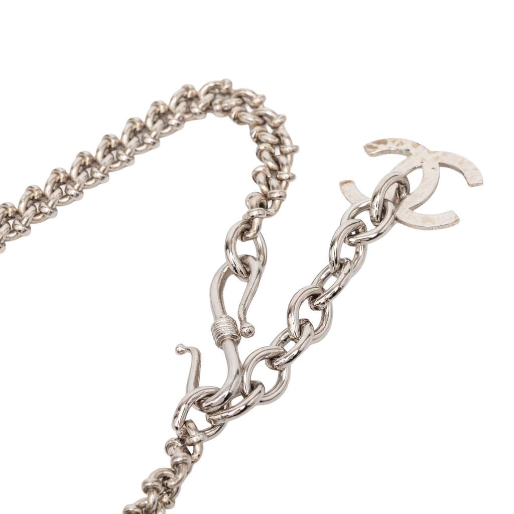 Chanel CC Silver Plated Enamel Camellia Pendant Necklace Silver Metal Good condition - Back View