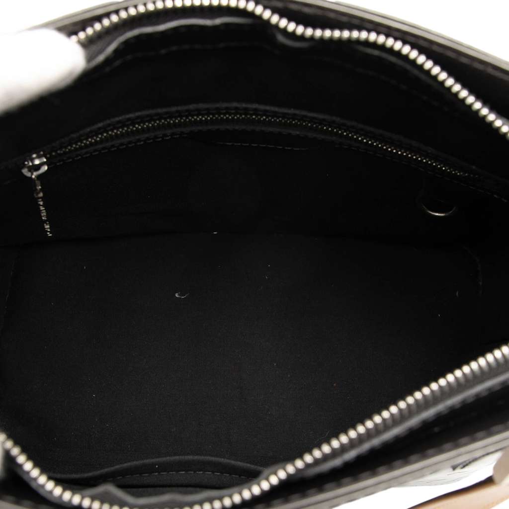 Louis Vuitton Monogram Mat Stockton Grey Leather Good condition - Model View