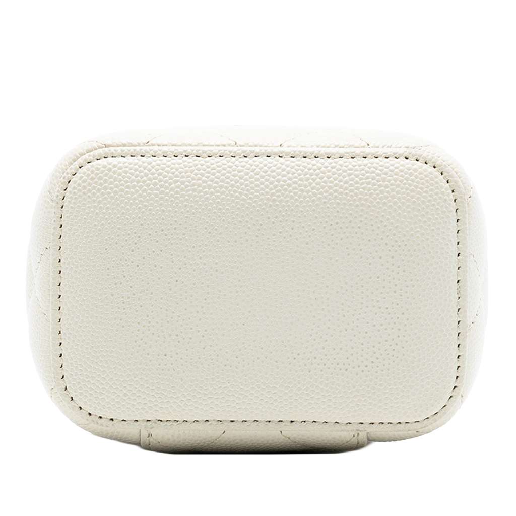 Chanel Mini CC Quilted Caviar Vanity Case with Chain White Leather Good condition - Inside View