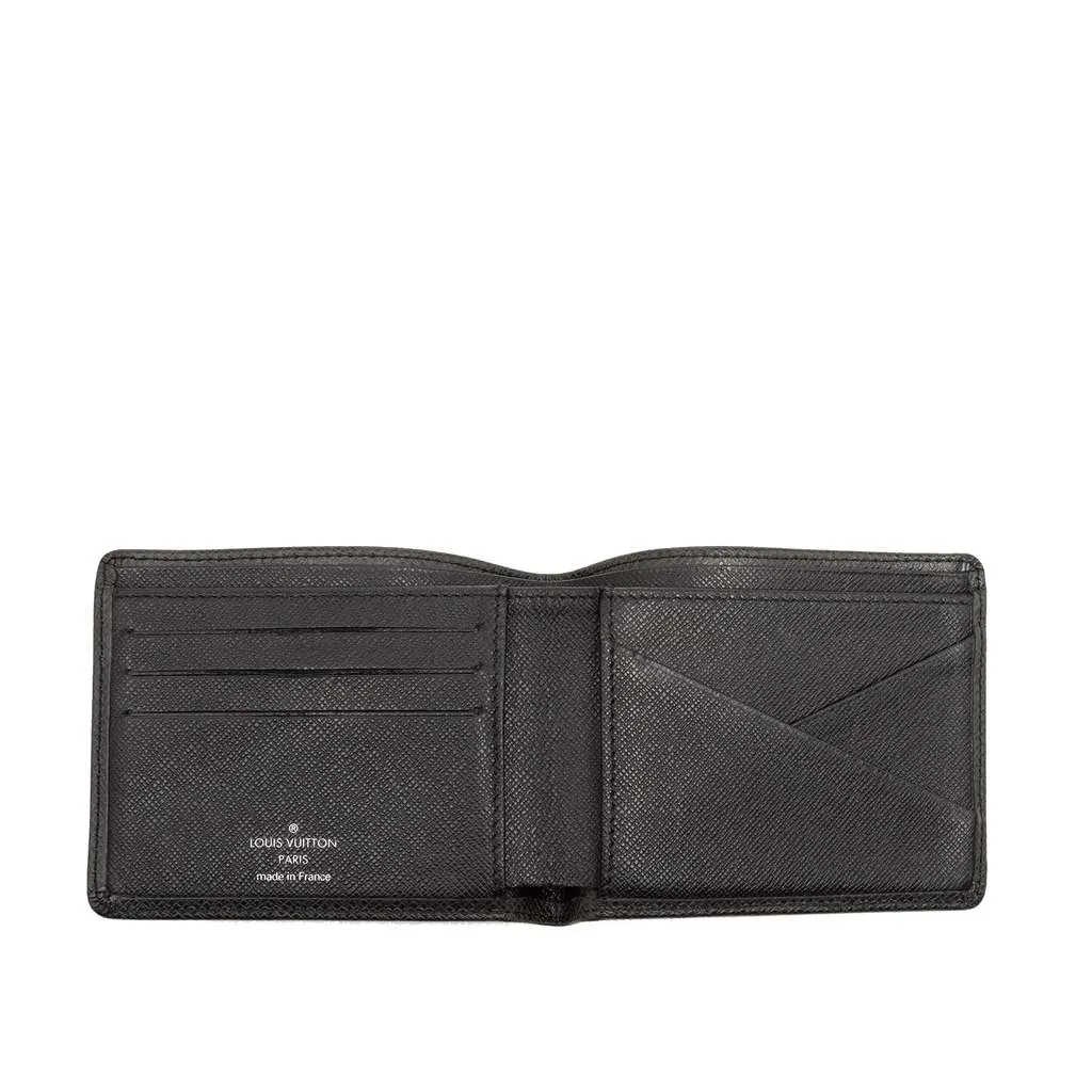 Louis Vuitton Taiga Multiple Wallet Black Leather Very good - Model View