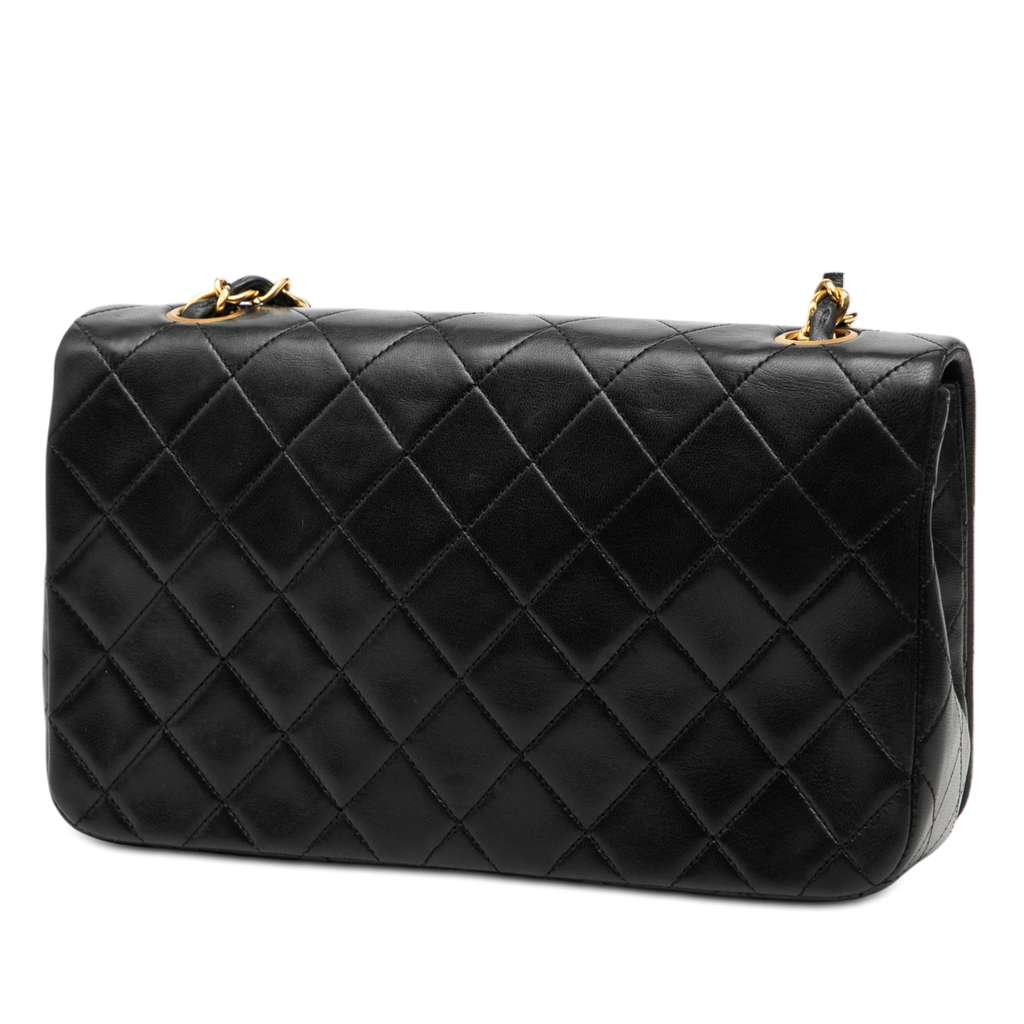 Chanel Medium Quilted Lambskin Full Flap Black Leather Good condition - Back View